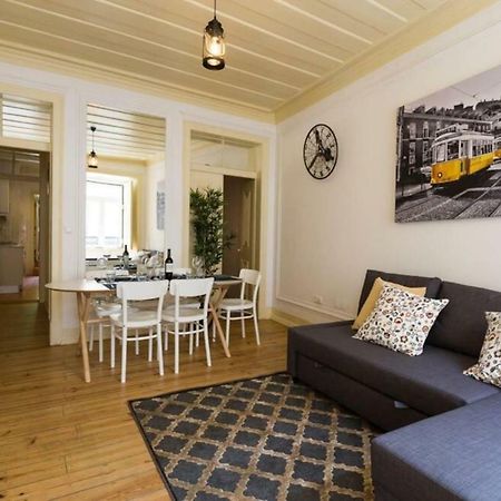 Ola Lisbon - Rato I Appartement Buitenkant foto